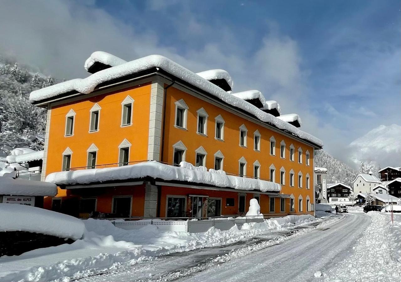 פיש Boutique Und Bier Hotel Des Alpes מראה חיצוני תמונה