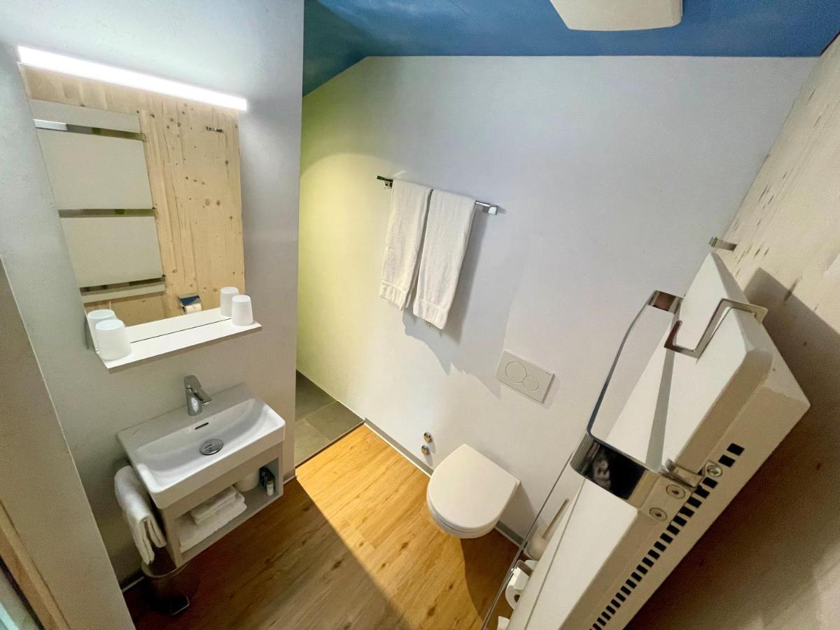 פיש Boutique Und Bier Hotel Des Alpes מראה חיצוני תמונה