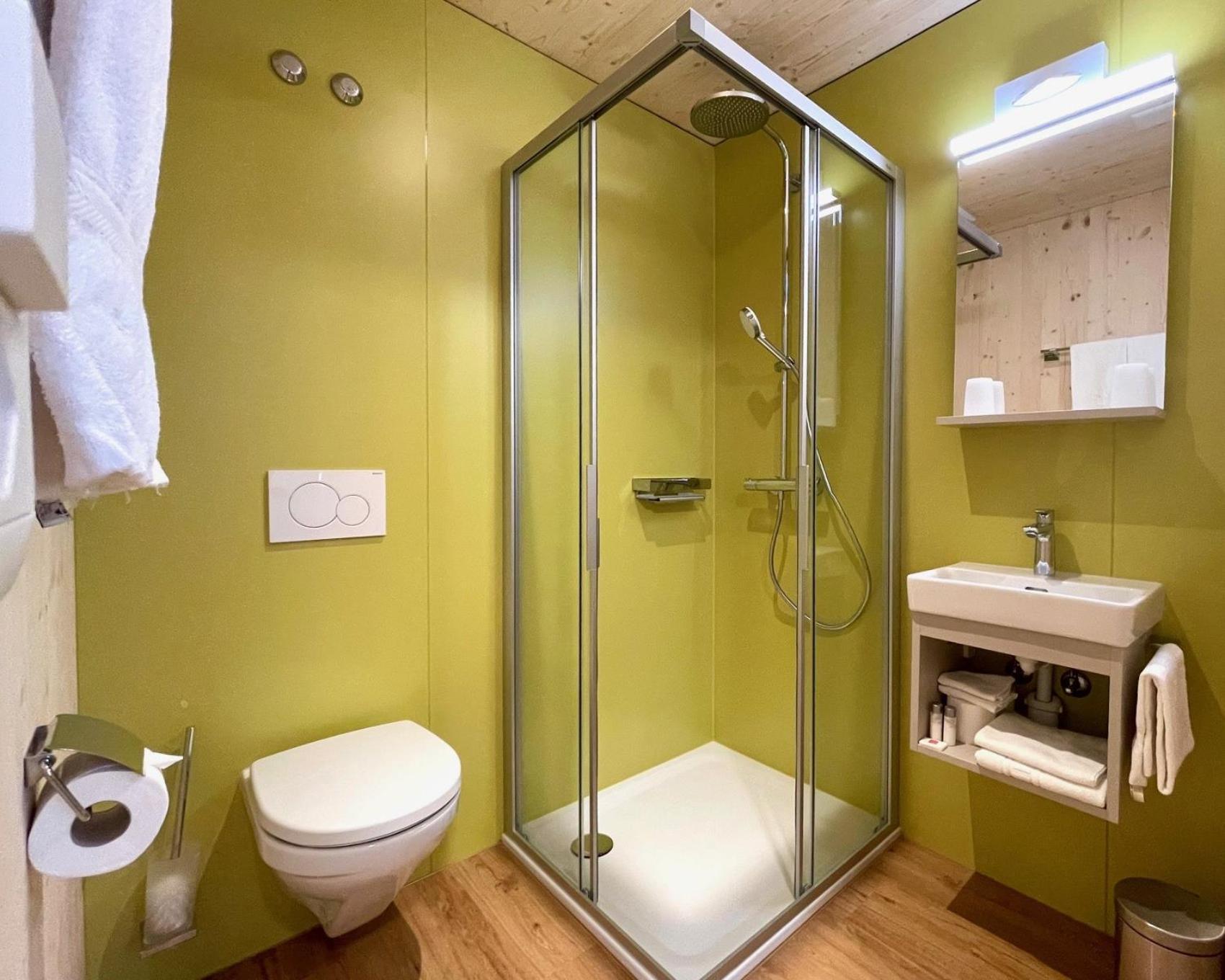 פיש Boutique Und Bier Hotel Des Alpes מראה חיצוני תמונה