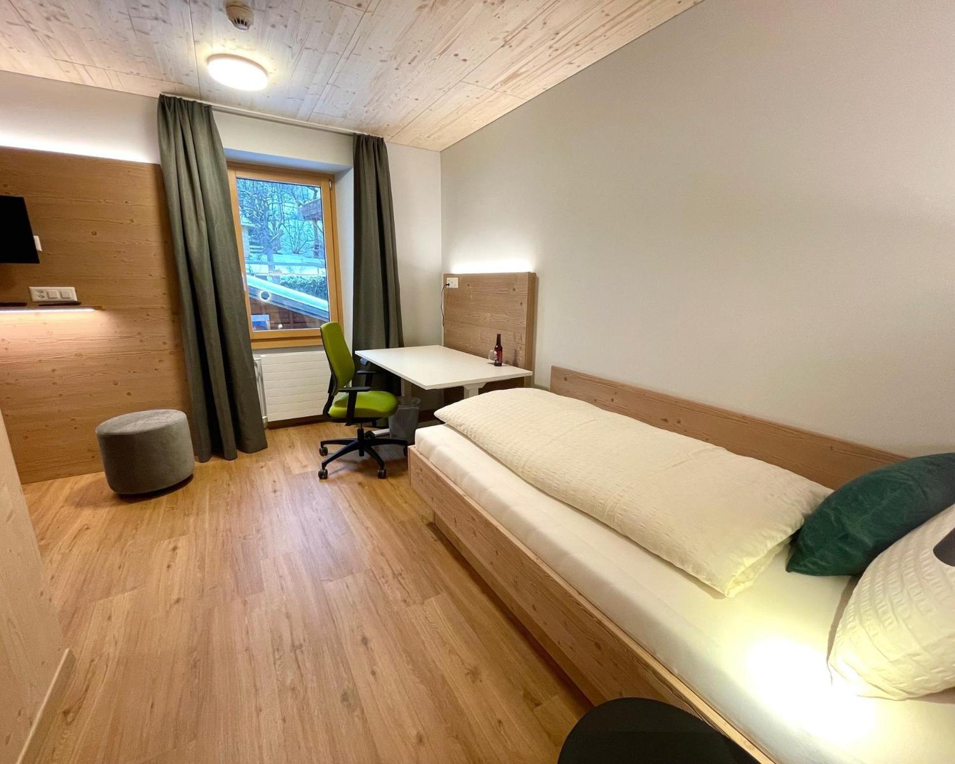 פיש Boutique Und Bier Hotel Des Alpes מראה חיצוני תמונה