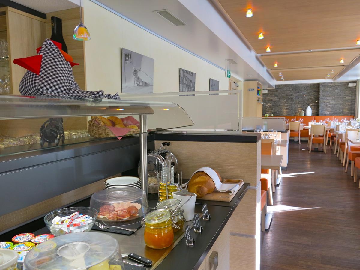 פיש Boutique Und Bier Hotel Des Alpes מראה חיצוני תמונה
